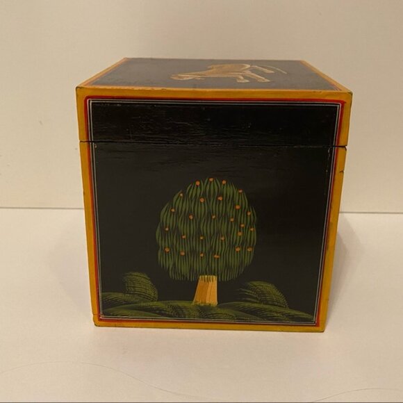INDIA BOX HANDMADE BLACK PAINTED HINGED CLASP GOLD TIGER GREEN TREE HOME STORAGE - Picture 3 of 9